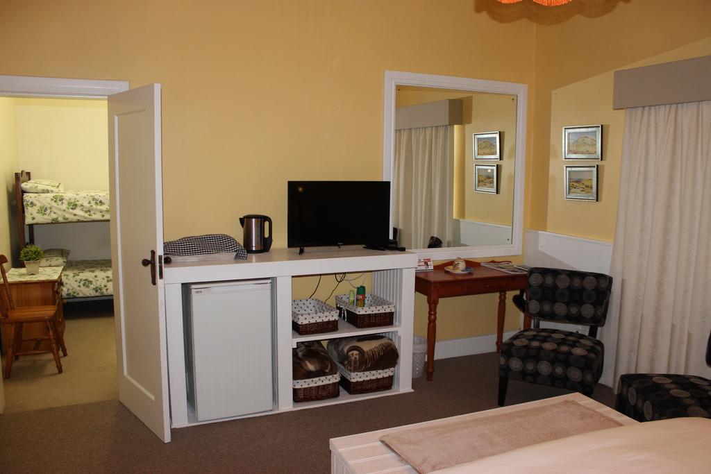 Smuts Ave. Guest Rooms Hermanus Eksteriør bilde