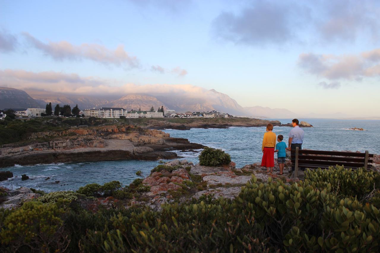 Smuts Ave. Guest Rooms Hermanus Eksteriør bilde