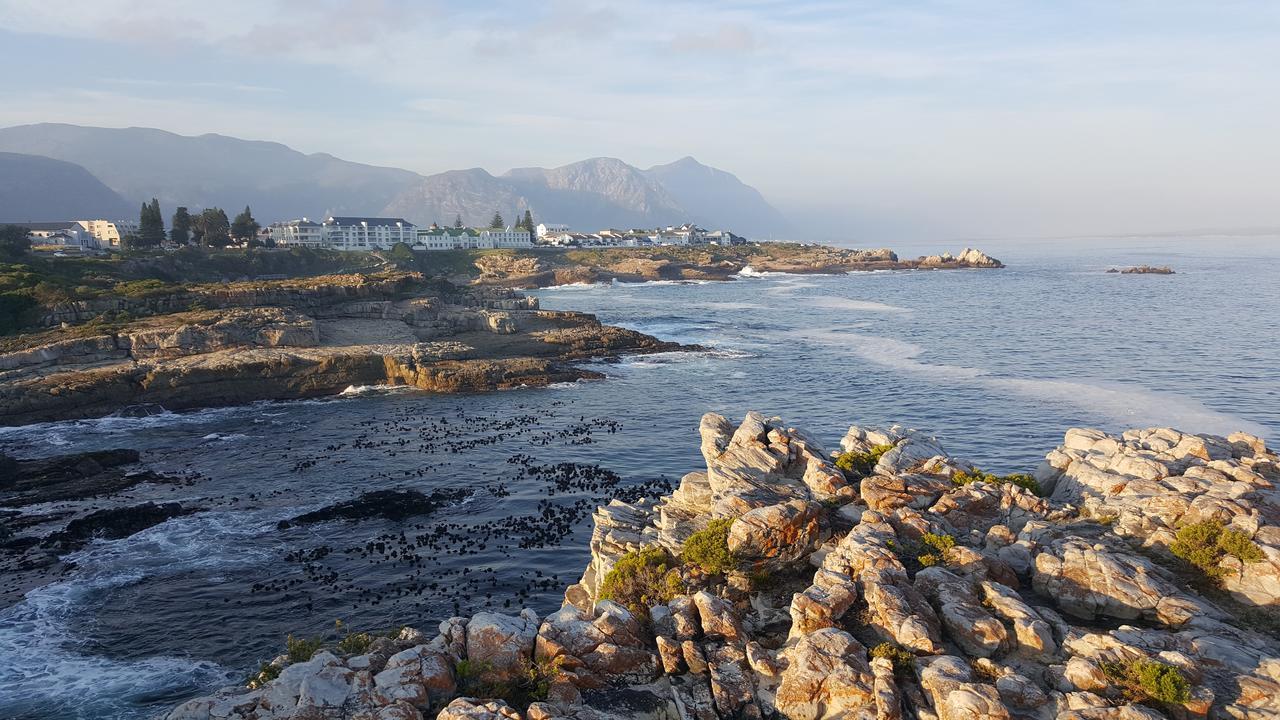 Smuts Ave. Guest Rooms Hermanus Eksteriør bilde