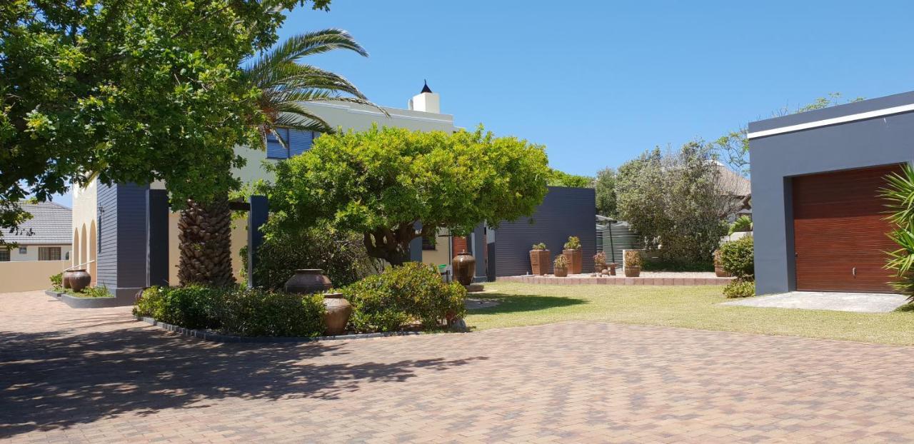 Smuts Ave. Guest Rooms Hermanus Eksteriør bilde